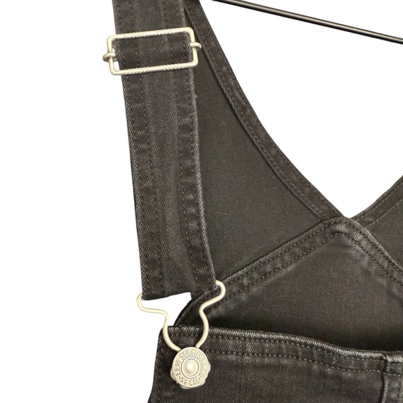 Levi’s Black Denim Overalls - Picture 3 of 10